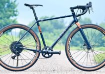 Gravel Bikes: Conquering Off-Road Terrain with Versatility