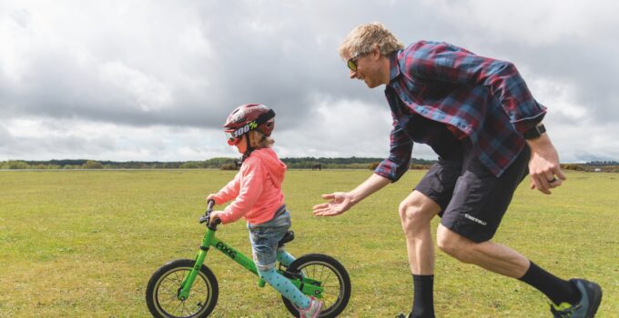 Kids’ Bikes: Navigating the Path to the Ideal Ride for Young Cyclists
